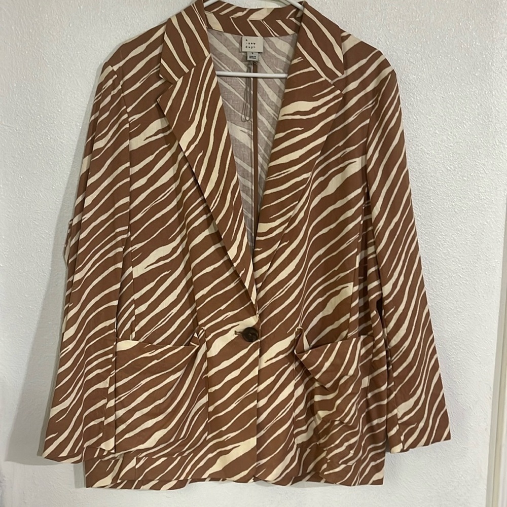 A new day linen blend spring , blazer animal print zebra neutral colors NWOT
